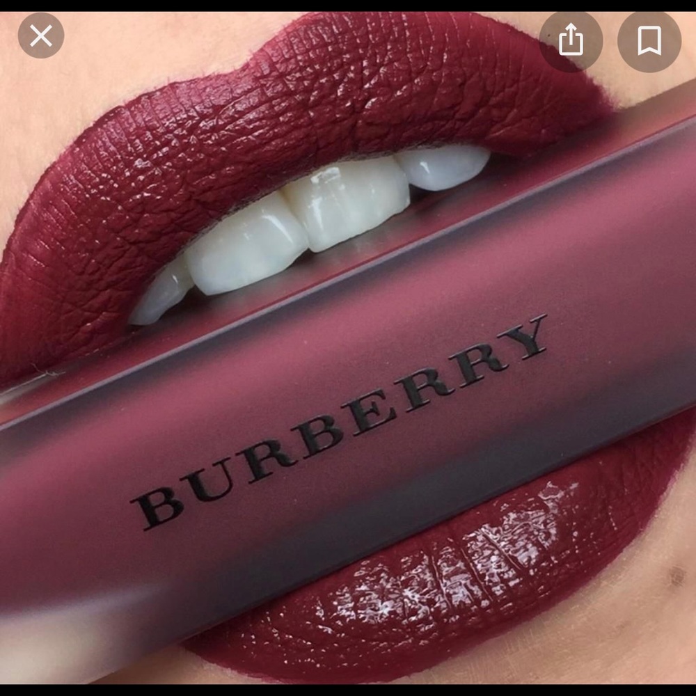 Burberry oxblood Nov 43 liquid lip velvet